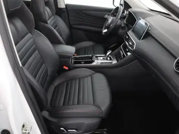 MG HS 1.5 T-GDI Luxury Aut. LED ACC Navi 360  Pano