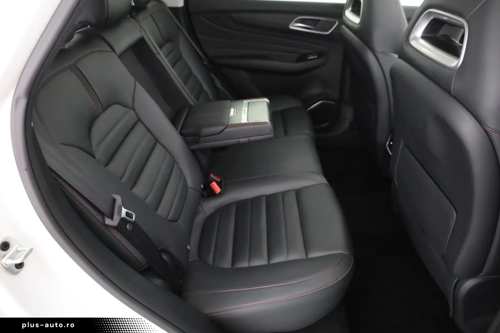 MG HS 1.5 T-GDI Luxury Aut. LED ACC Navi 360  Pano