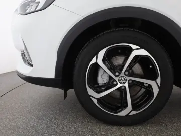 MG HS 1.5 T-GDI Luxury Aut. LED ACC Navi 360  Pano