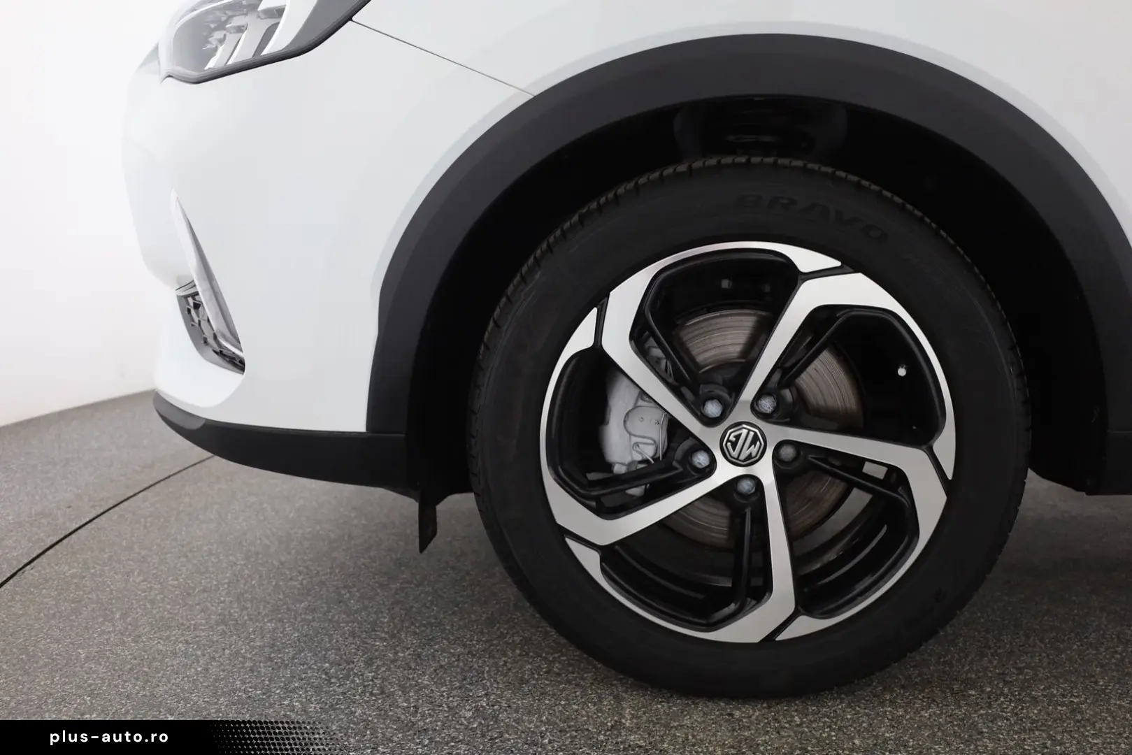 MG HS 1.5 T-GDI Luxury Aut. LED ACC Navi 360  Pano