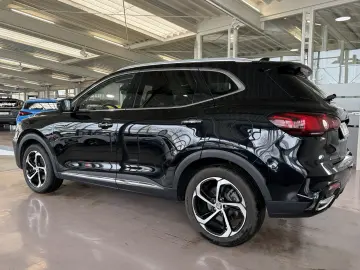 MG HS 1 5T-GDI Autom LUXURY 360  Pano LED Navi