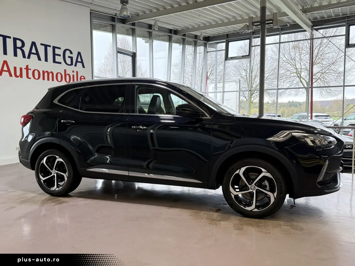 MG HS 1 5T-GDI Autom LUXURY 360  Pano LED Navi