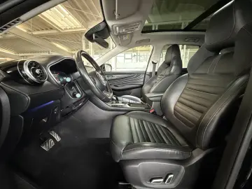 MG HS 1 5T-GDI Autom LUXURY 360  Pano LED Navi
