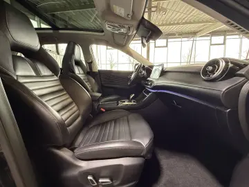 MG HS 1 5T-GDI Autom LUXURY 360  Pano LED Navi