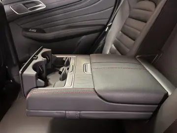 MG HS 1 5T-GDI Autom LUXURY 360  Pano LED Navi