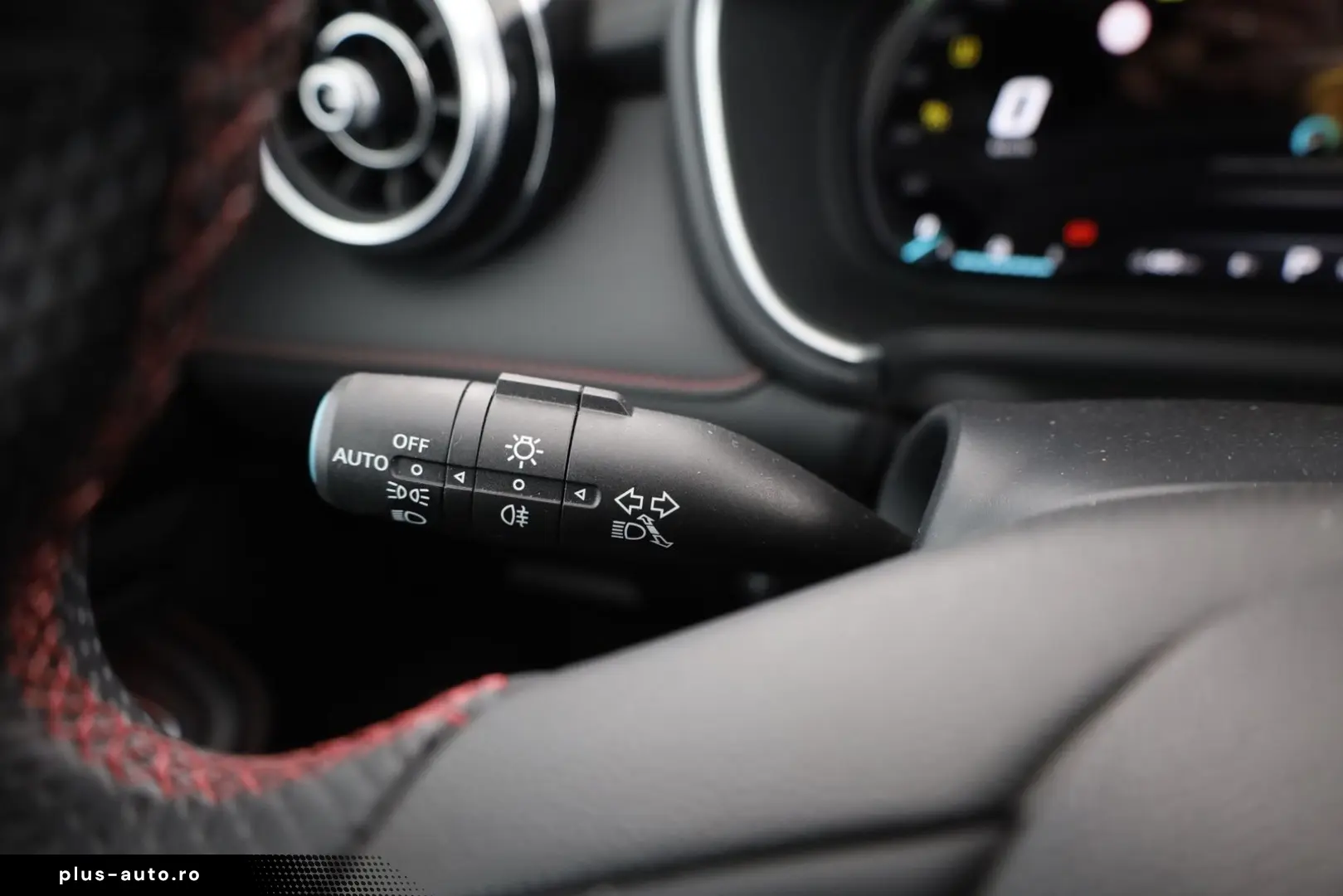 MG HS 1.5 T-GDI Luxury Aut. LED ACC Navi 360  Pano