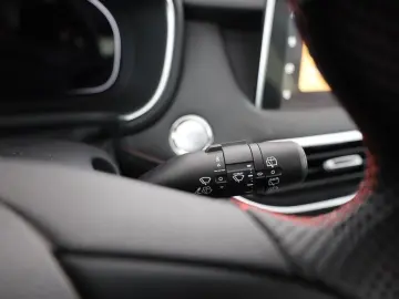 MG HS 1.5 T-GDI Luxury Aut. LED ACC Navi 360  Pano