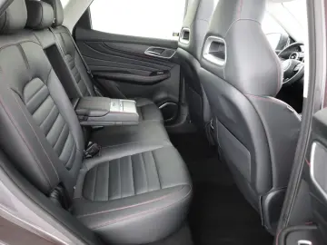 MG HS 1.5 T-GDI Luxury Aut. LED ACC Navi 360  Pano