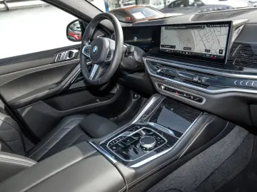 BMW X6 xDrive40d M Sport Pro PANO ACC