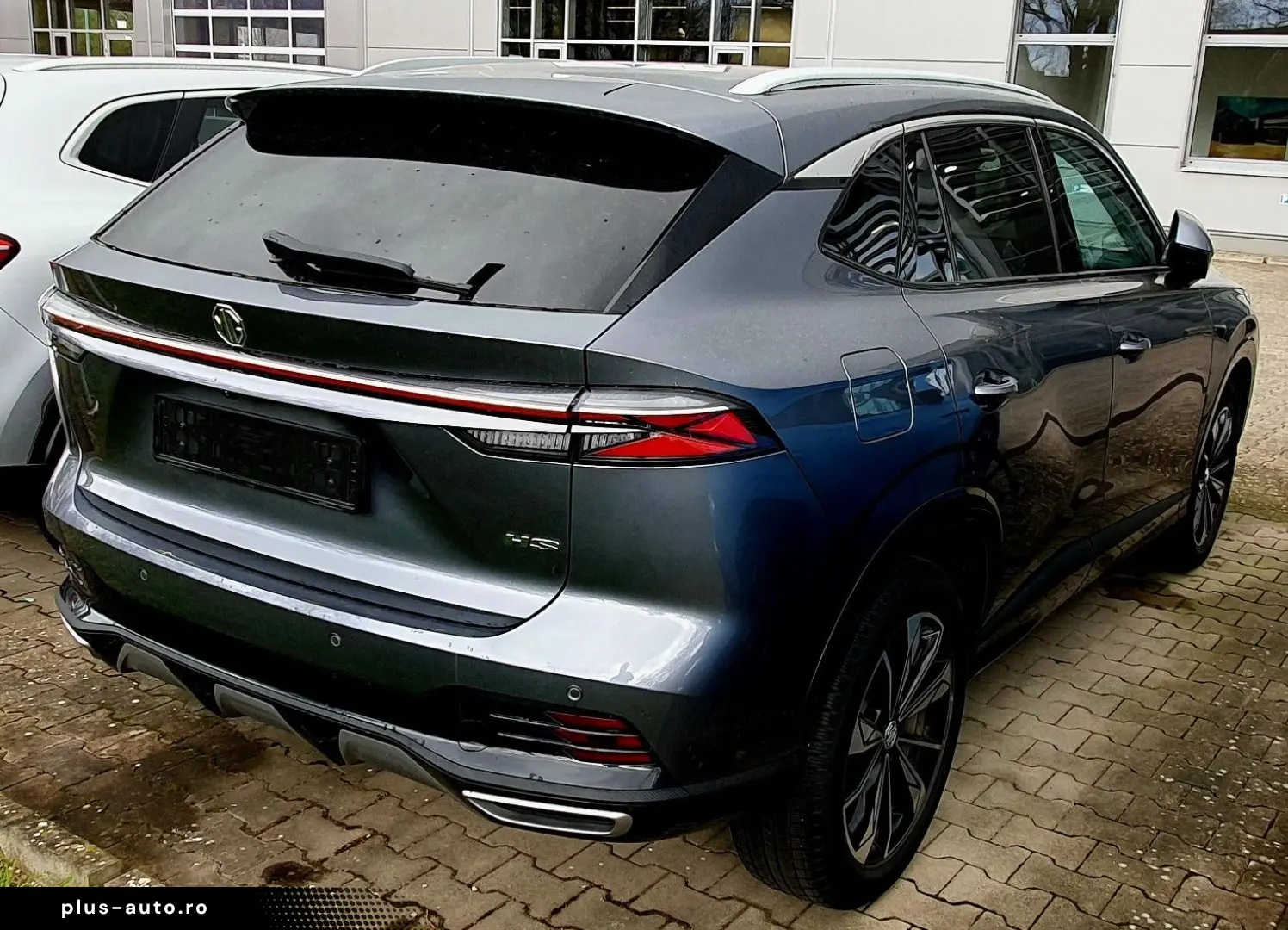 MG HS 1.5T-GDI Luxury Auto Android Apple Leder Navi