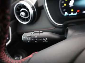 MG HS 1.5 T-GDI Luxury Aut. LED ACC Navi 360  Pano