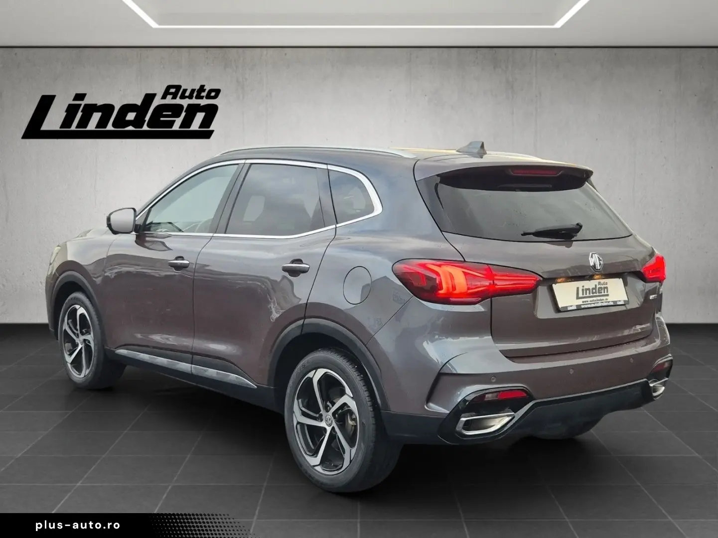 MG HS Luxury Pano 360 LED Navi Carplay