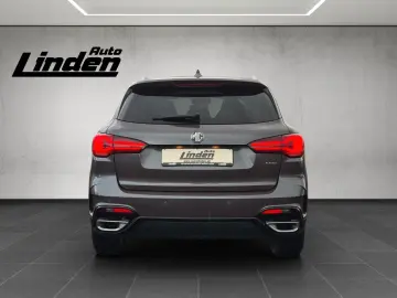 MG HS Luxury Pano 360 LED Navi Carplay