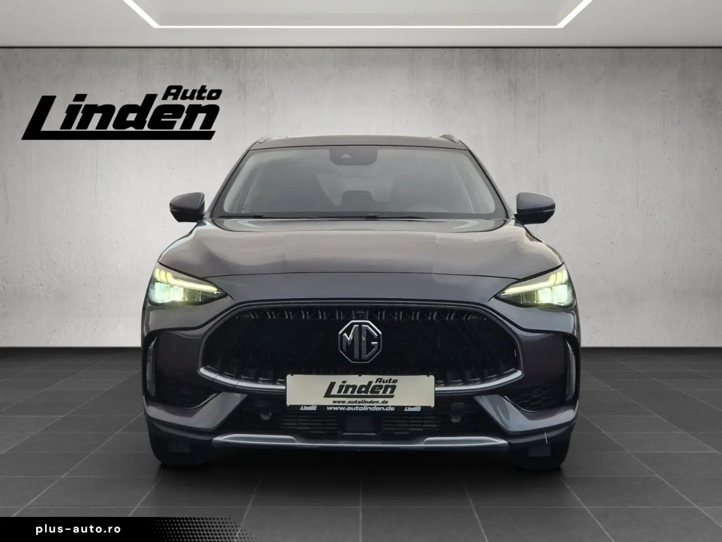 MG HS Luxury Pano 360 LED Navi Carplay