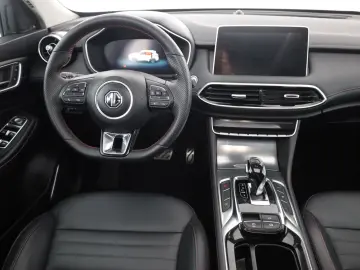 MG HS 1.5 T-GDI Luxury Aut. LED ACC Navi 360  Pano