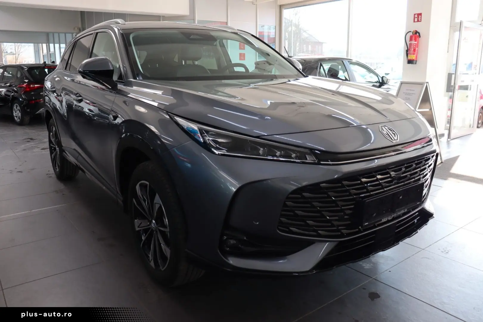 MG HS 1.5 AT Luxury MY25 360  ACC LED Leder SOFORT