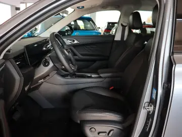 MG HS 1.5 AT Luxury MY25 360  ACC LED Leder SOFORT