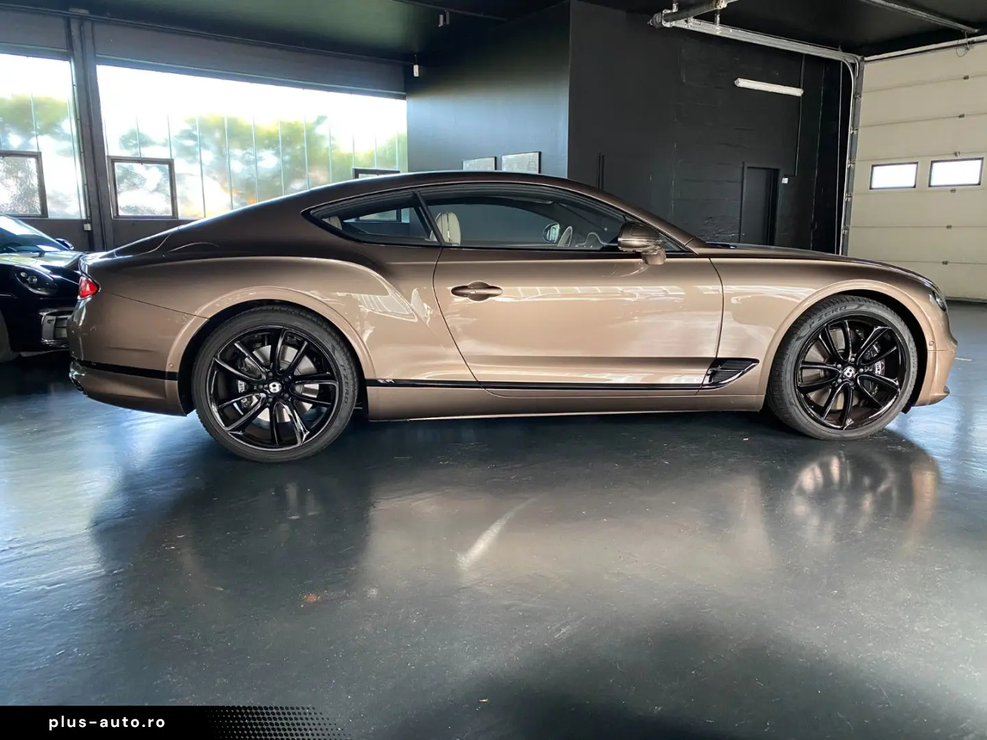 BENTLEY Continental GT 6.0 W12 Mulliner