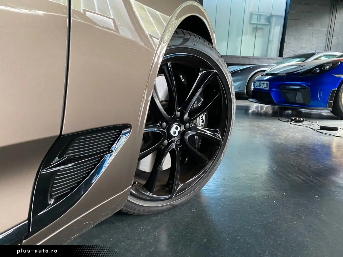 BENTLEY Continental GT 6.0 W12 Mulliner