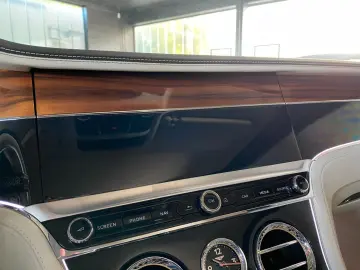 BENTLEY Continental GT 6.0 W12 Mulliner