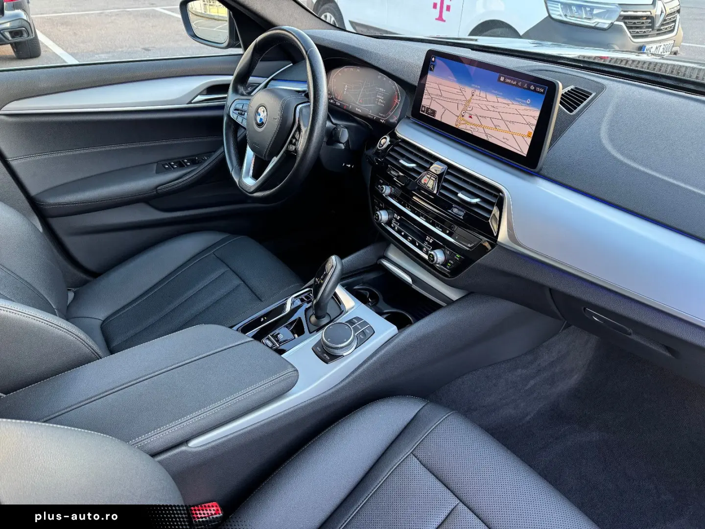 BMW 520 d Aut. AHK LEDER LED NAVI KAMERA ALU