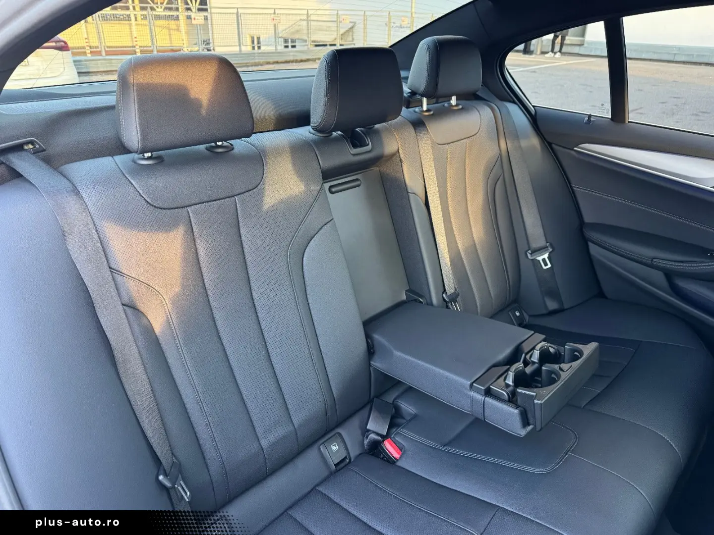 BMW 520 d Aut. AHK LEDER LED NAVI KAMERA ALU