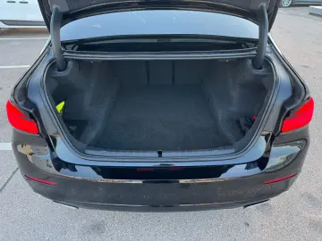 BMW 520 d Aut. AHK LEDER LED NAVI KAMERA ALU