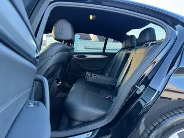 BMW 520 d Aut. AHK LEDER LED NAVI KAMERA ALU