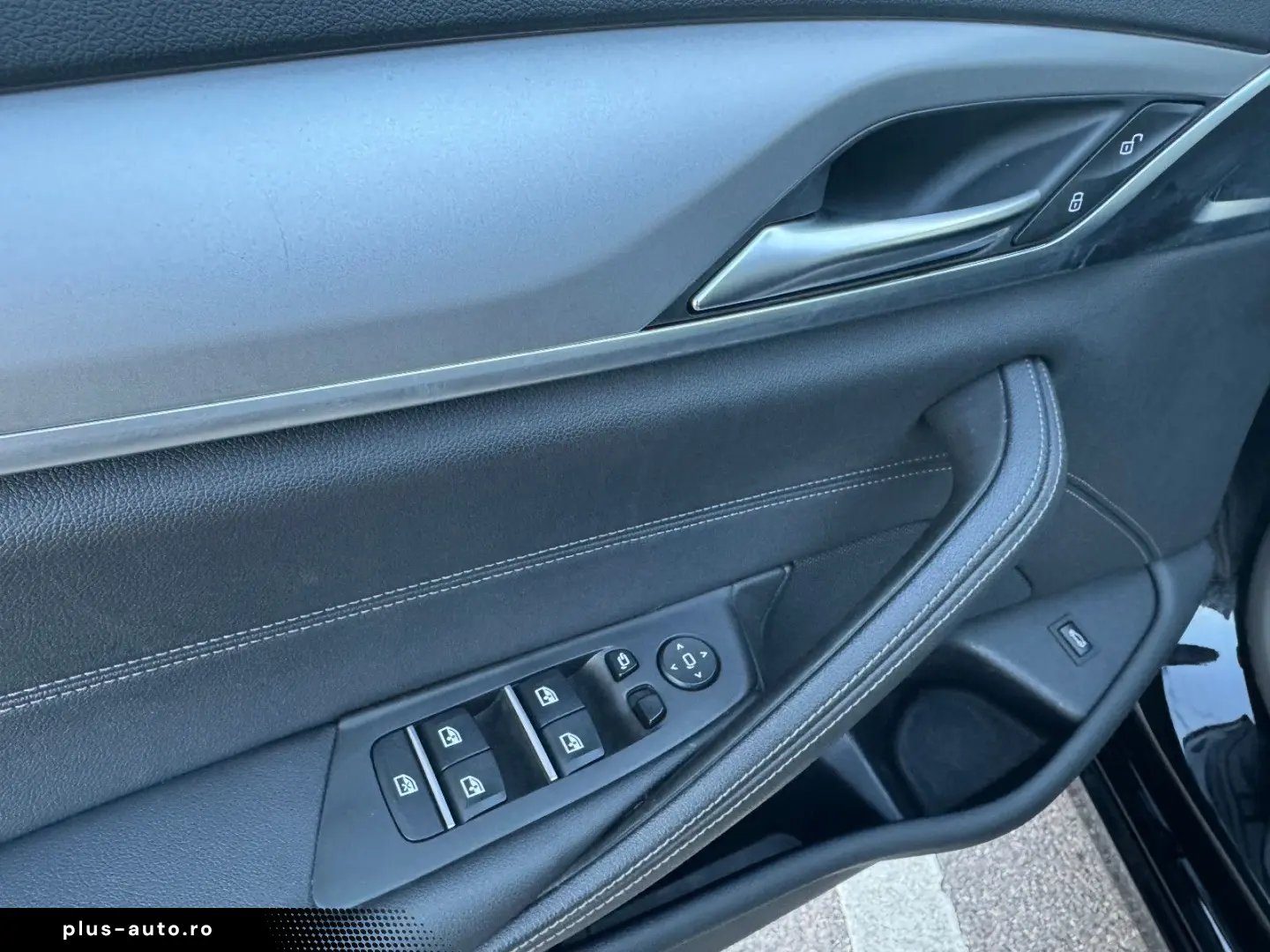 BMW 520 d Aut. AHK LEDER LED NAVI KAMERA ALU