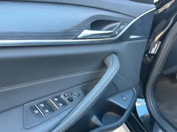 BMW 520D Rückfahrkam. Tempomat Carplay NAVI LED SHZ