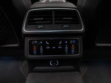 Audi A6 qu. 3 0 IDT  A6