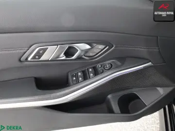 BMW 330 i M SPORT LASER KEYLESS KAMERA MEMORY HIFI
