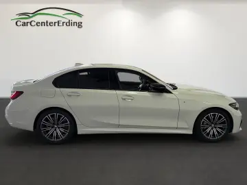 BMW 330iLimousine M Sport Lase Navi Leder DAB PDC