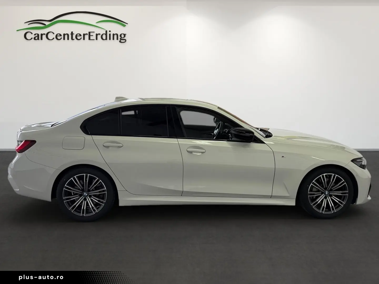 BMW 330iLimousine M Sport Lase Navi Leder DAB PDC