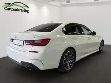 BMW 330iLimousine M Sport Lase Navi Leder DAB PDC