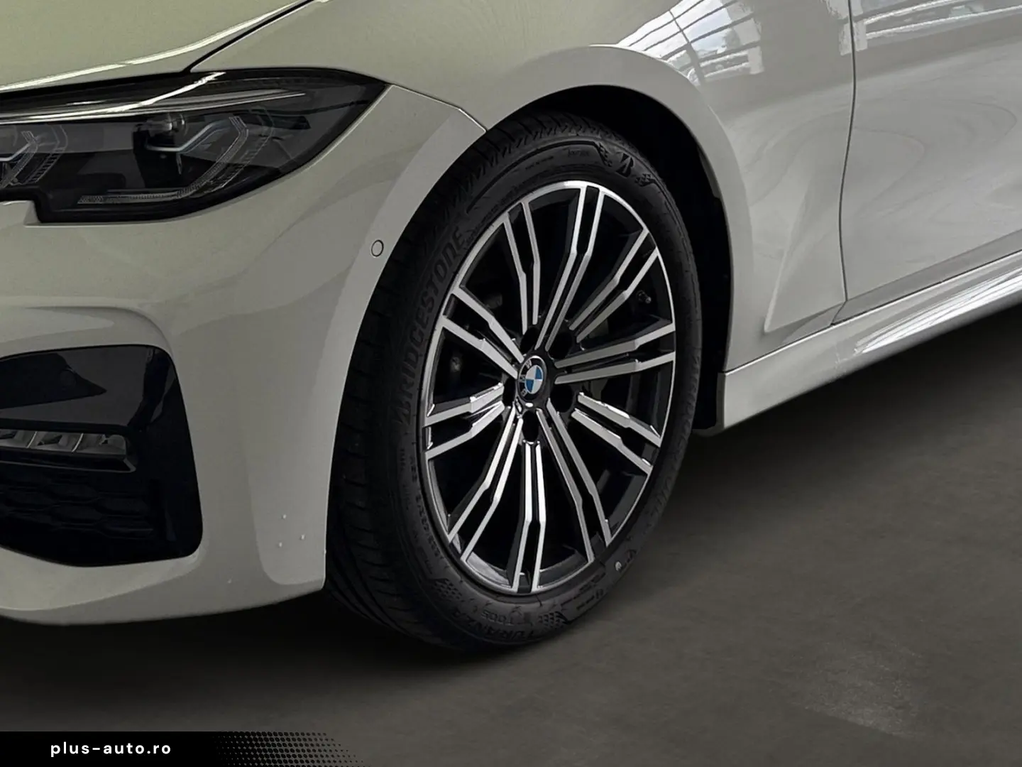 BMW 330iLimousine M Sport Lase Navi Leder DAB PDC