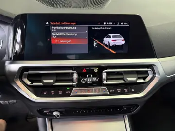 BMW 330iLimousine M Sport Lase Navi Leder DAB PDC