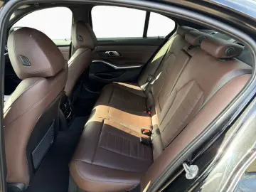 BMW 330i M Sport Sportpaket Bluetooth Navi LED Klima