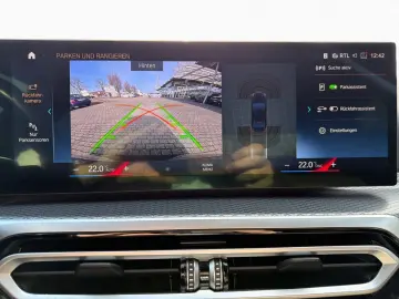 BMW 330i M Sport Sportpaket Bluetooth Navi LED Klima