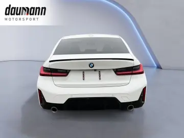 BMW 330i Limousine MSport LED Curved Hifi RFK Ambien