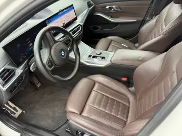 BMW 330i Limousine MSport LED Curved Hifi RFK Ambien