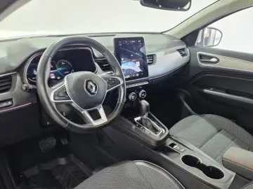 RENAULT ARKANA 1.6 E-Tech 145 techno