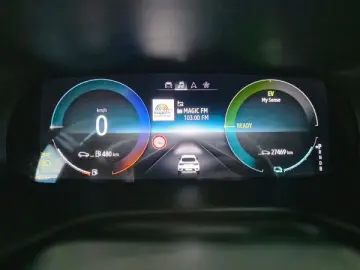 RENAULT ARKANA 1.6 E-Tech 145 techno