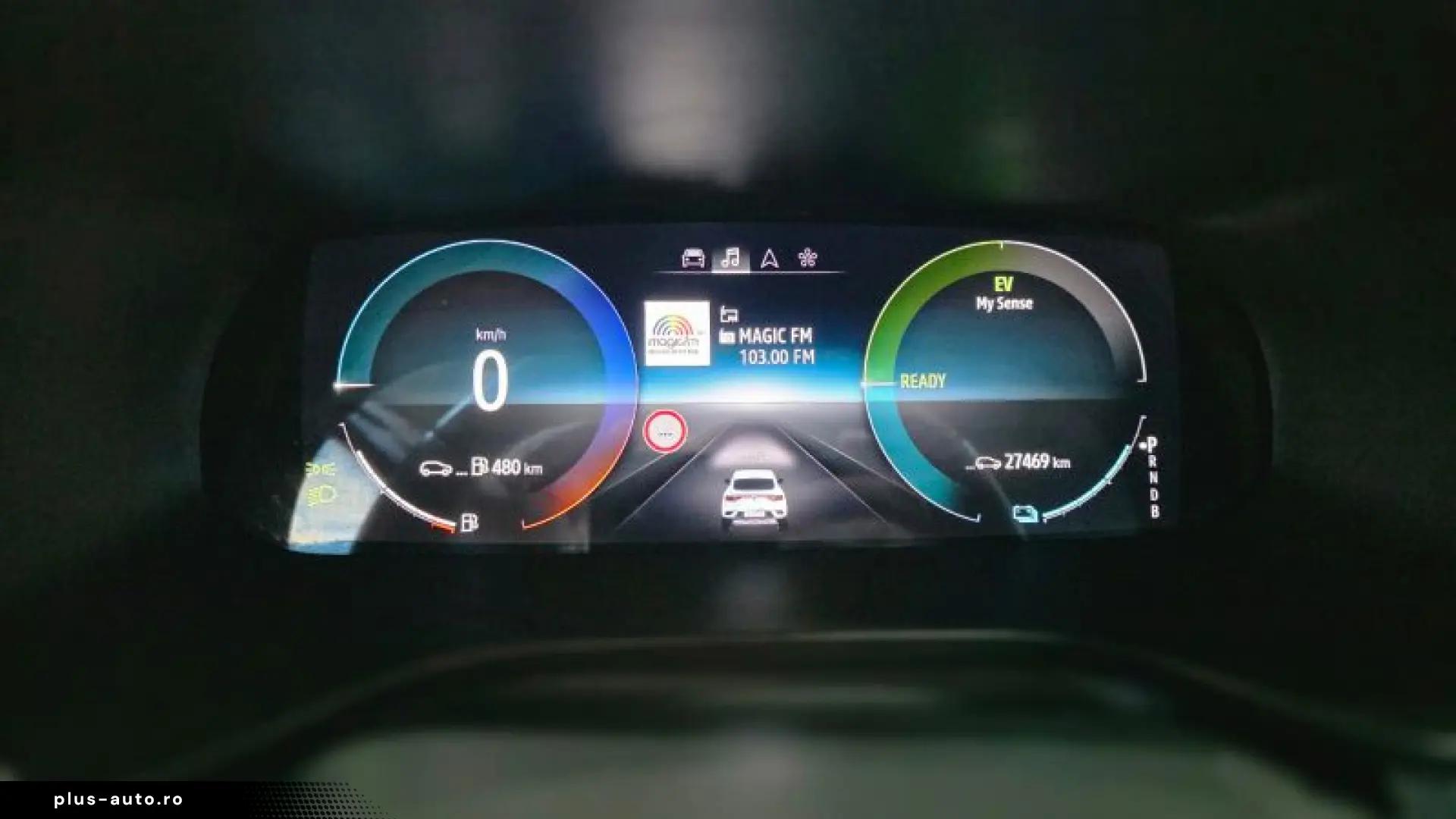 RENAULT ARKANA 1.6 E-Tech 145 techno