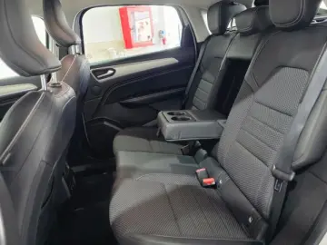 RENAULT ARKANA 1.6 E-Tech 145 techno