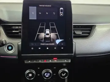 RENAULT ARKANA 1.6 E-Tech 145 techno