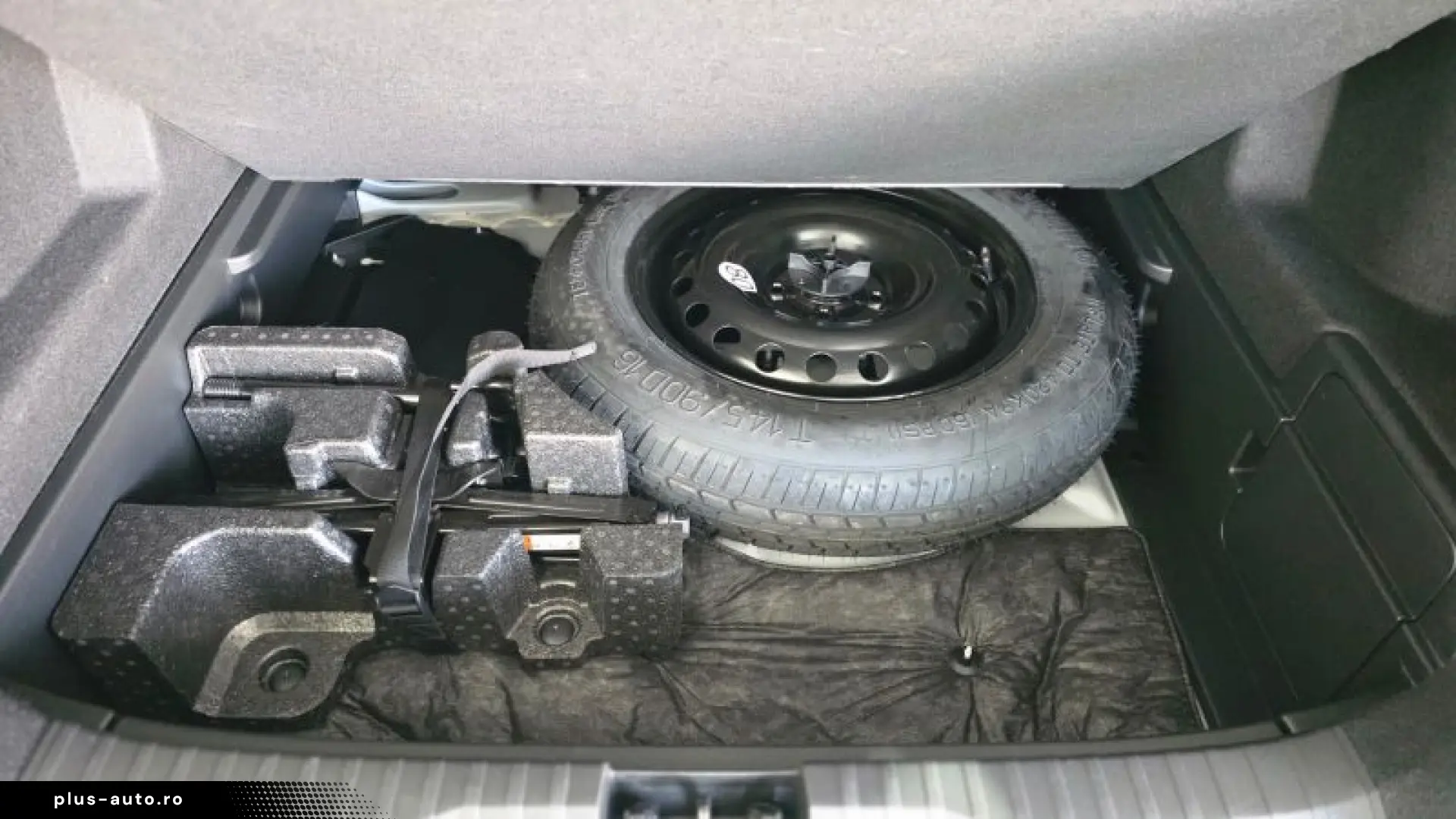 RENAULT ARKANA 1.6 E-Tech 145 techno