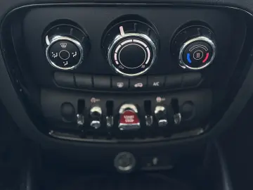 Mini Clubman One Essential Trim