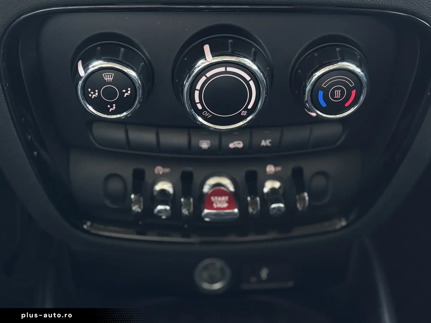 Mini Clubman One Essential Trim