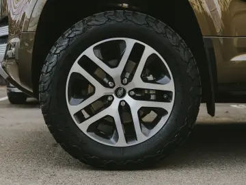 Land Rover Defender 110 XS Edition